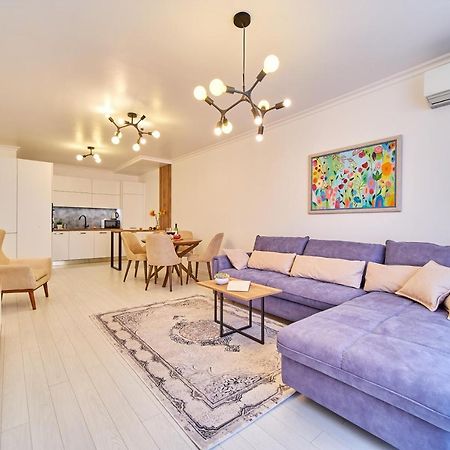 Premium Center Apartment In Grand Karavel ヴァルナ エクステリア 写真