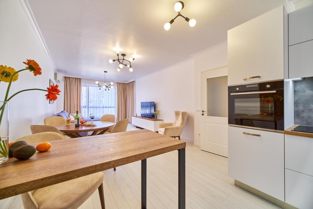 Premium Center Apartment In Grand Karavel ヴァルナ エクステリア 写真
